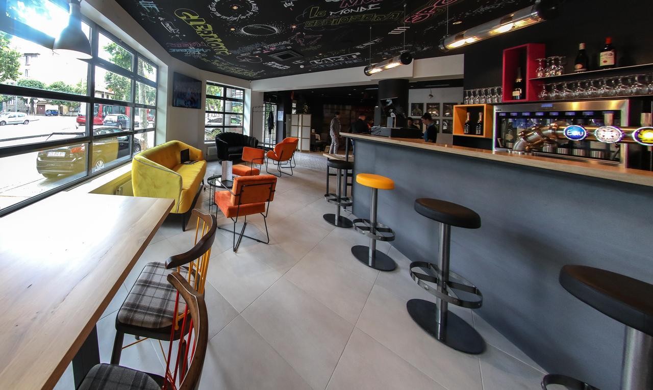 Hotel Ibis Styles Clermont-Ferrand Republique Exterior foto